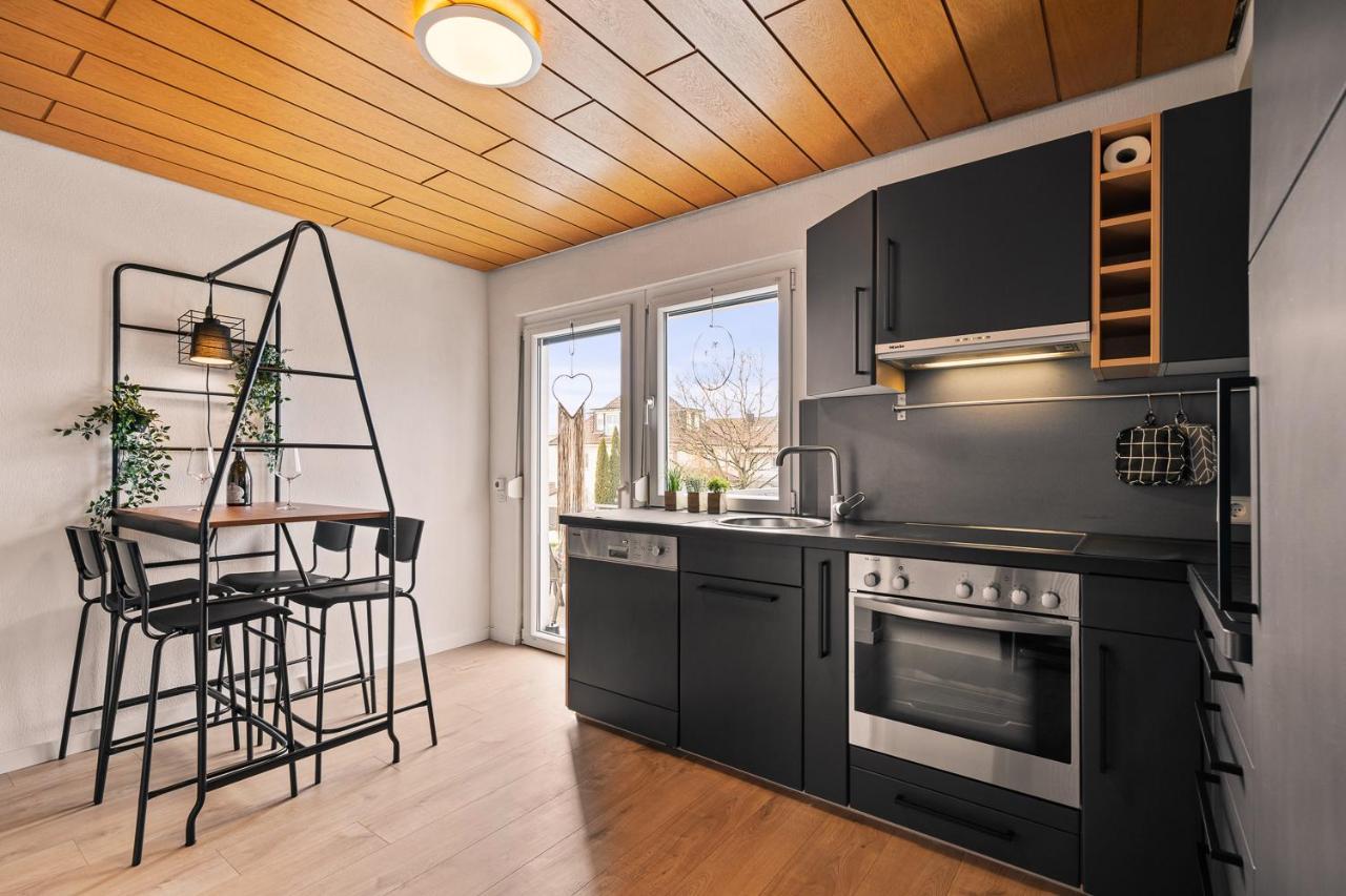 Apartment Fuer Bis Zu 6 Personen Mit Terrasse Und Klima FDH Eksteriør billede